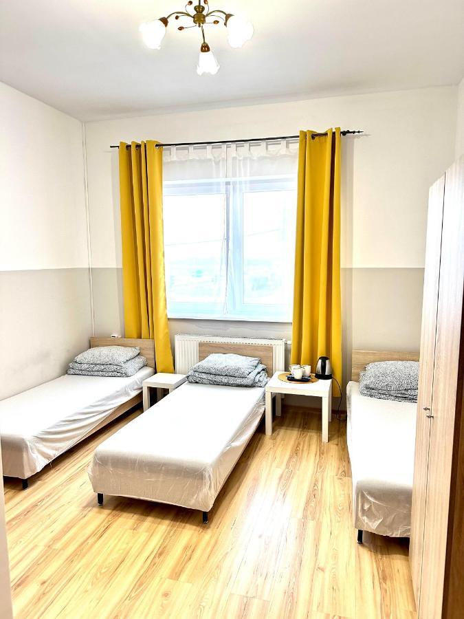 Hostel Orzelek Hnězdno Exteriér fotografie