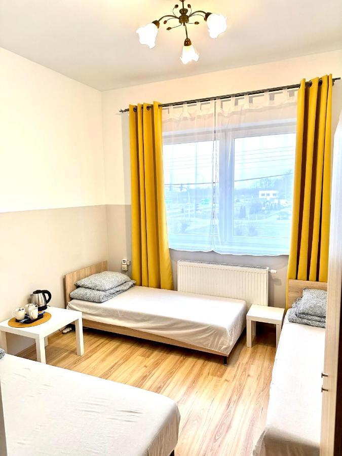 Hostel Orzelek Hnězdno Exteriér fotografie